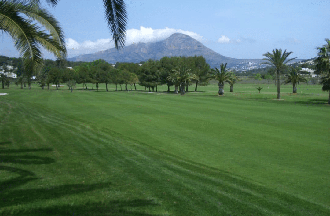 Le club de golf de Jávea, un paradis pour les fans de swing sur la Costa Blanca